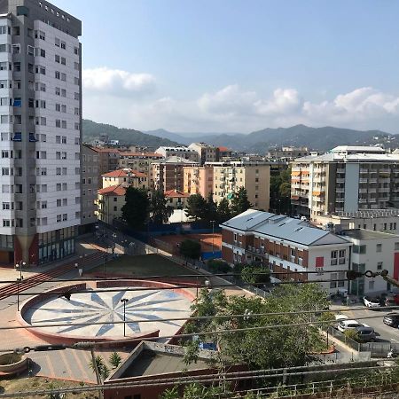 Appartamento Davanti Al Mare Savona Ngoại thất bức ảnh
