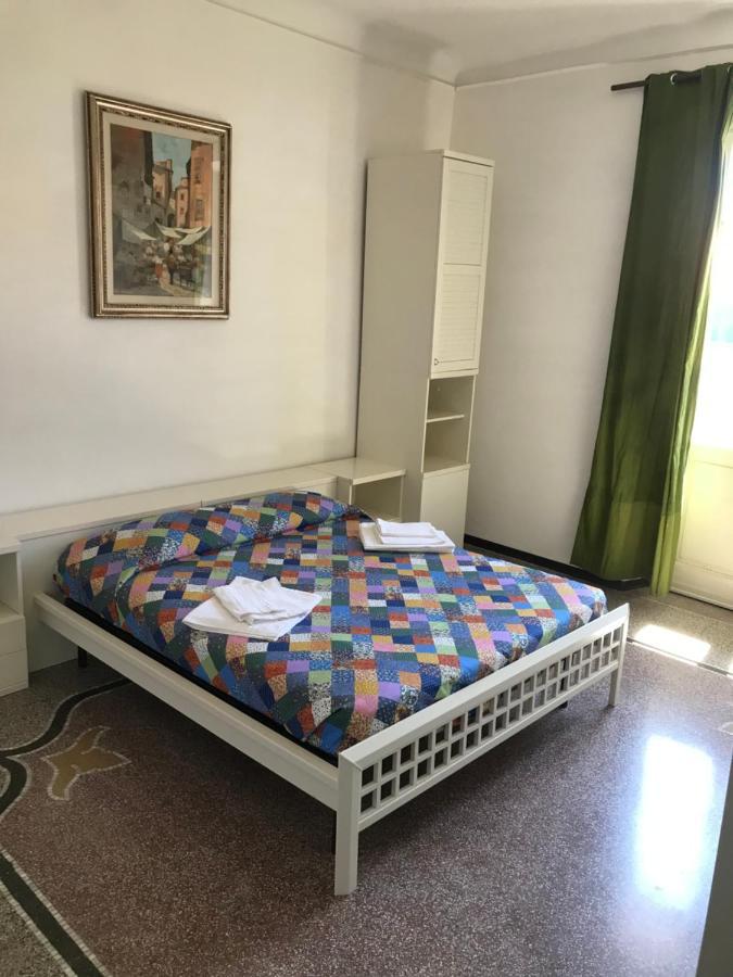 Appartamento Davanti Al Mare Savona Ngoại thất bức ảnh